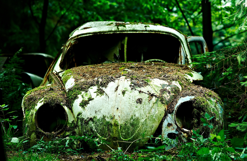 Illustration for article titled The Ten Most Impressive Transportation Graveyards